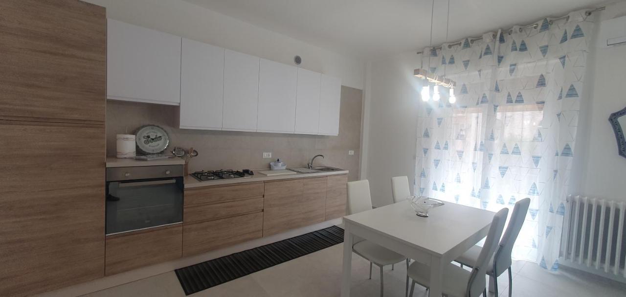 Casa Riblo E Flo Appartement Monopoli Buitenkant foto